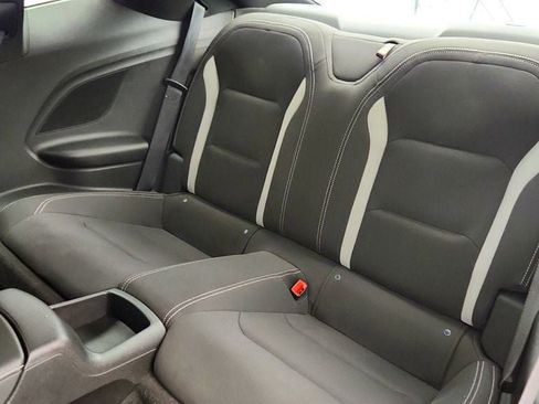 Used 2020 Chevrolet Camaro LT w/ RS Package image 20