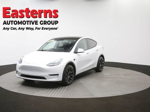 Used 2022 Tesla Model Y Long Range AWD/4WD image 48