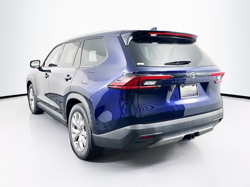 Used 2026 Toyota Grand Highlander FWD image 5