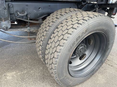 Used 2018 Ford F450 XL w/ Power Equipment Group RWD image 16