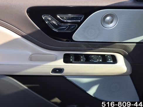 Used 2020 Lincoln Aviator Reserve w/ Equipment Group 202A image 22