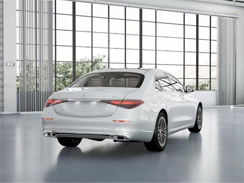 New 2026 Mercedes-Benz S 580 4MATIC Sedan image 23