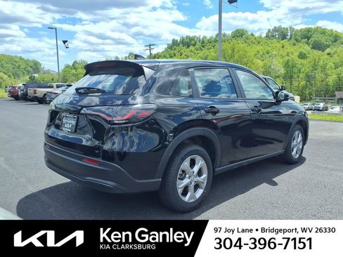 Used 2023 Honda HR-V LX image 6