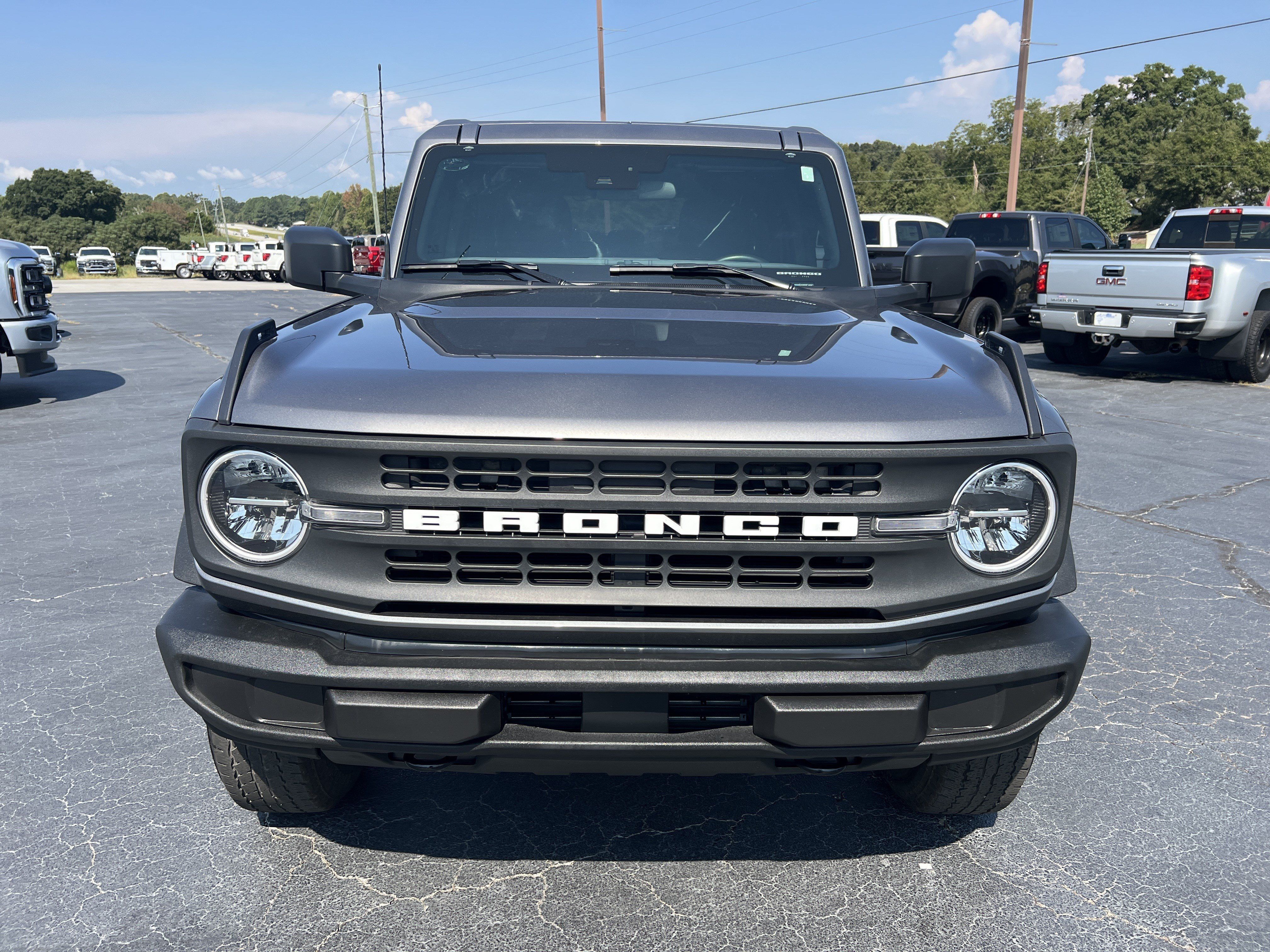 Used 2025 Ford Bronco Big Bend AWD/4WD image 3