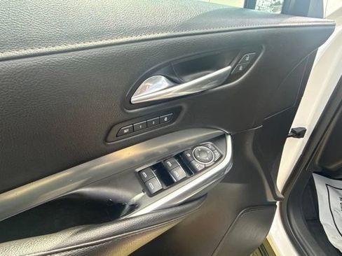 Used 2019 Cadillac XT4 Premium Luxury w/ Cold Weather Package FWD image 12