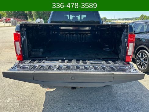 Used 2021 Ford F250 Lariat w/ Lariat Ultimate Package AWD/4WD image 22