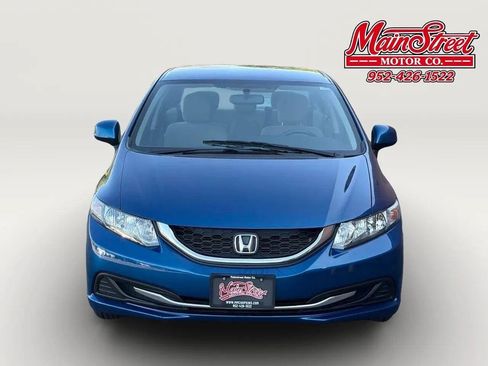 Used 2013 Honda Civic LX image 2