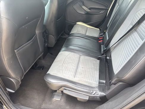 Used 2018 Ford Escape SE w/ SE Sport Appearance Package AWD/4WD image 11