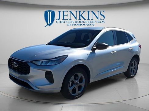 Used 2024 Ford Escape ST-Line AWD/4WD image 10