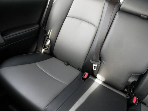 Certified 2024 Toyota 4Runner SR5 Premium image 12