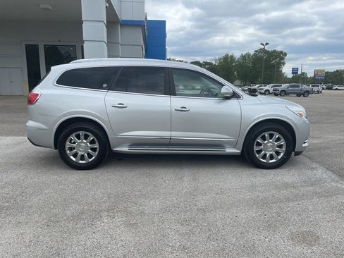 Used 2014 Buick Enclave Leather image 6