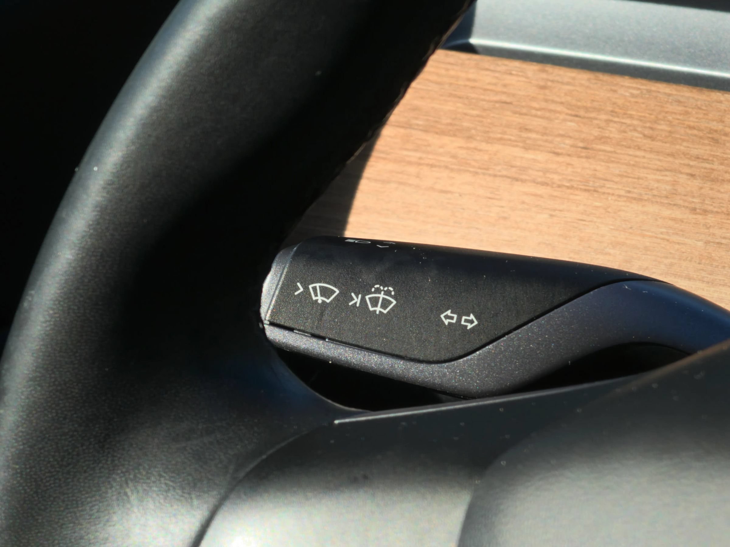 Used 2018 Tesla Model 3 Long Range AWD/4WD image 26