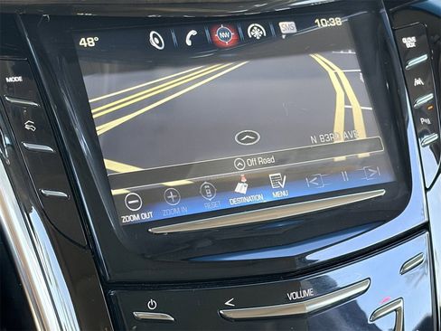 Used 2018 Cadillac Escalade ESV Luxury image 27