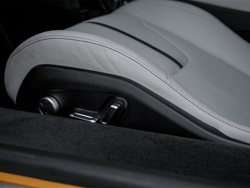 New 2025 Lotus Emira image 36