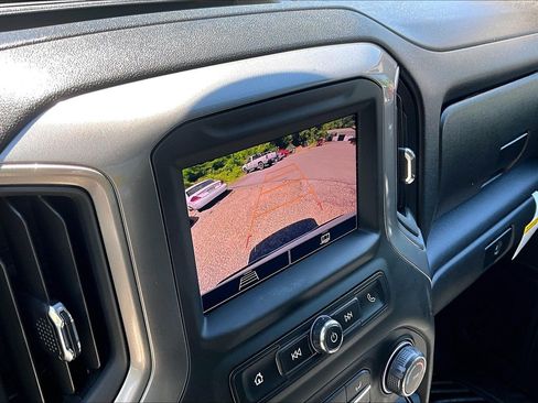 Used 2026 Chevrolet Silverado 1500 Custom AWD/4WD image 22