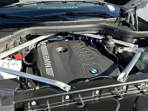 New 2026 BMW X5 xDrive40i w/ M Sport Package image 17