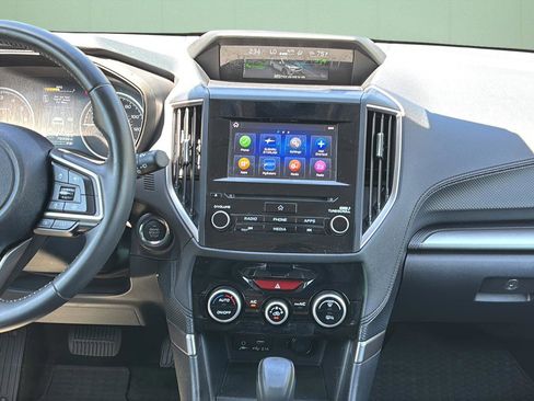 Used 2023 Subaru Forester Premium AWD/4WD image 23