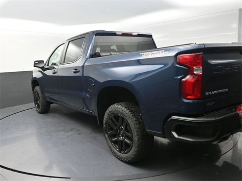 Used 2021 Chevrolet Silverado 1500 LT Trail Boss w/ Bed Protection Package image 5