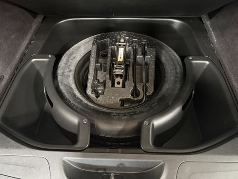 Used 2013 Jeep Grand Cherokee Laredo image 9