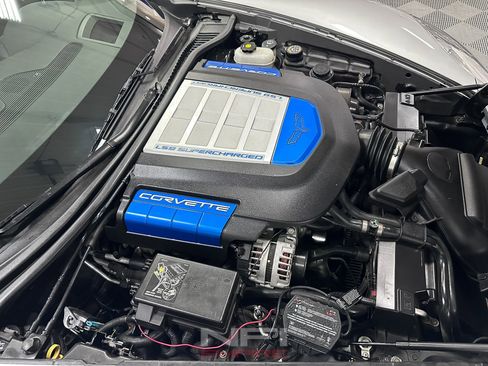 Used 2009 Chevrolet Corvette ZR1 w/ Preferred Equipment Group image 40