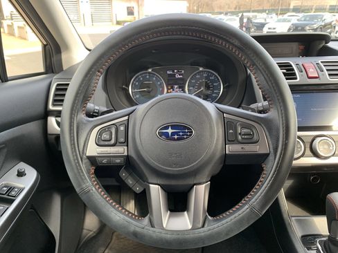 Used 2017 Subaru Crosstrek 2.0i Limited image 18