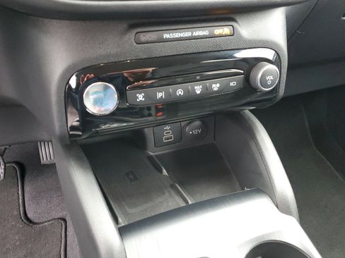 Used 2024 Ford Escape Platinum image 31