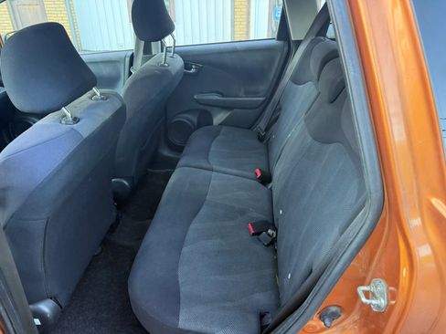 Used 2010 Honda Fit Sport image 9