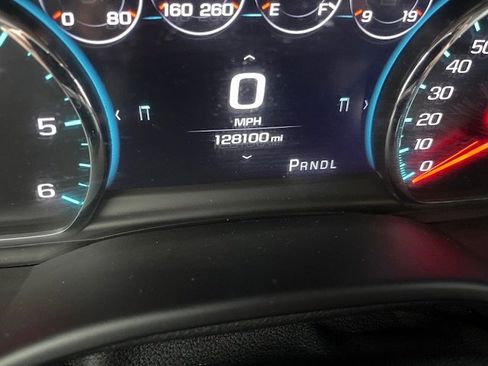 Used 2019 GMC Yukon XL Denali w/ Denali Ultimate Package image 25