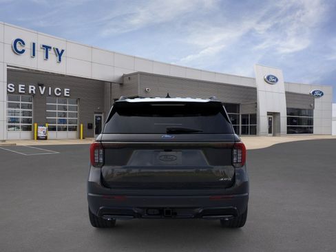 New 2026 Ford Explorer ST-Line w/ ST-Line Street Pack AWD/4WD image 24