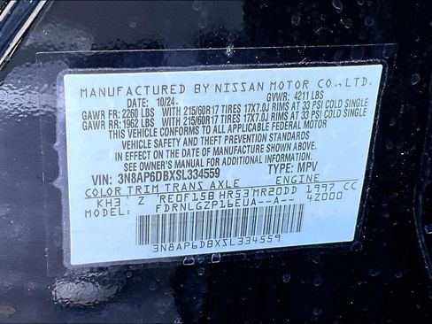 Used 2025 Nissan Kicks SR image 40