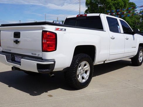 Used 2017 Chevrolet Silverado 1500 LT w/ True North Edition AWD/4WD image 3