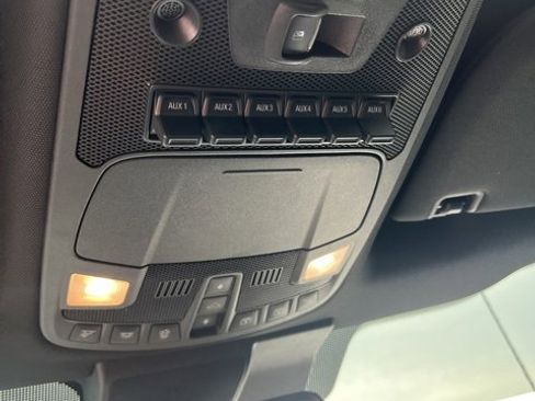 Used 2020 Ford F150 Raptor w/ Equipment Group 802A Luxury image 15