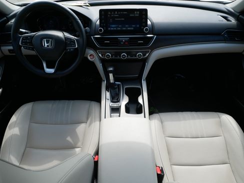 Used 2019 Honda Accord EX-L image 10