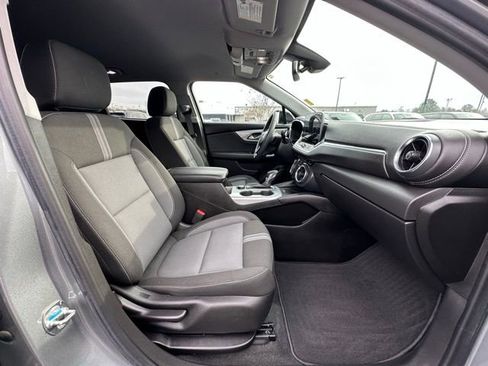 Used 2024 Chevrolet Blazer LT w/ Convenience Package image 31