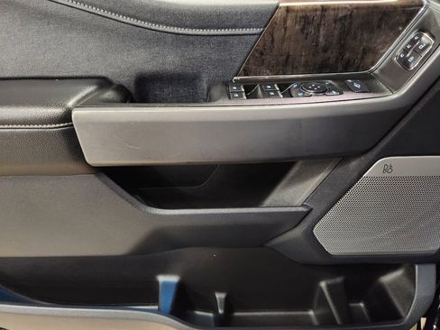 Used 2024 Ford F350 Lariat w/ Lariat Ultimate Package image 42