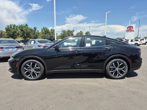 New 2026 Toyota Crown XLE image 3