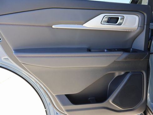 New 2026 Ford Explorer Active image 18