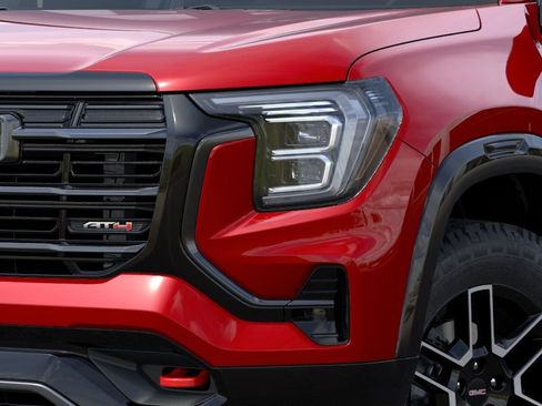 New 2027 GMC Terrain AT4 w/ Technology Package II AWD/4WD image 10
