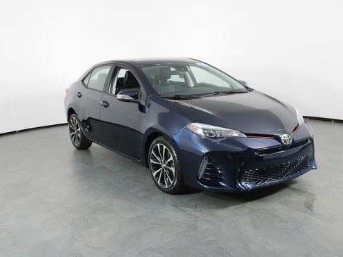 Used 2018 Toyota Corolla SE image 4