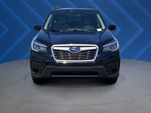 Used 2019 Subaru Forester Premium AWD/4WD image 8