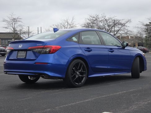 Certified 2024 Honda Civic Sport image 17