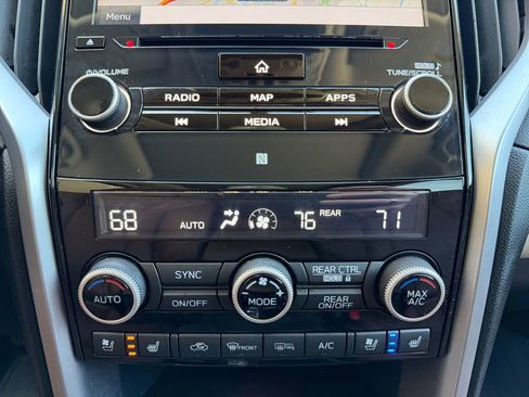 Used 2019 Subaru Ascent Touring image 27