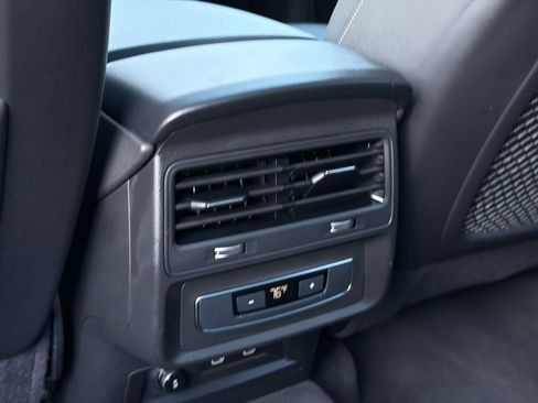 Used 2025 Audi Q7 3.0T Premium Plus image 21