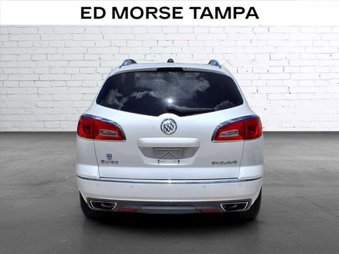 Used 2017 Buick Enclave Leather w/ Trailering Package FWD image 4