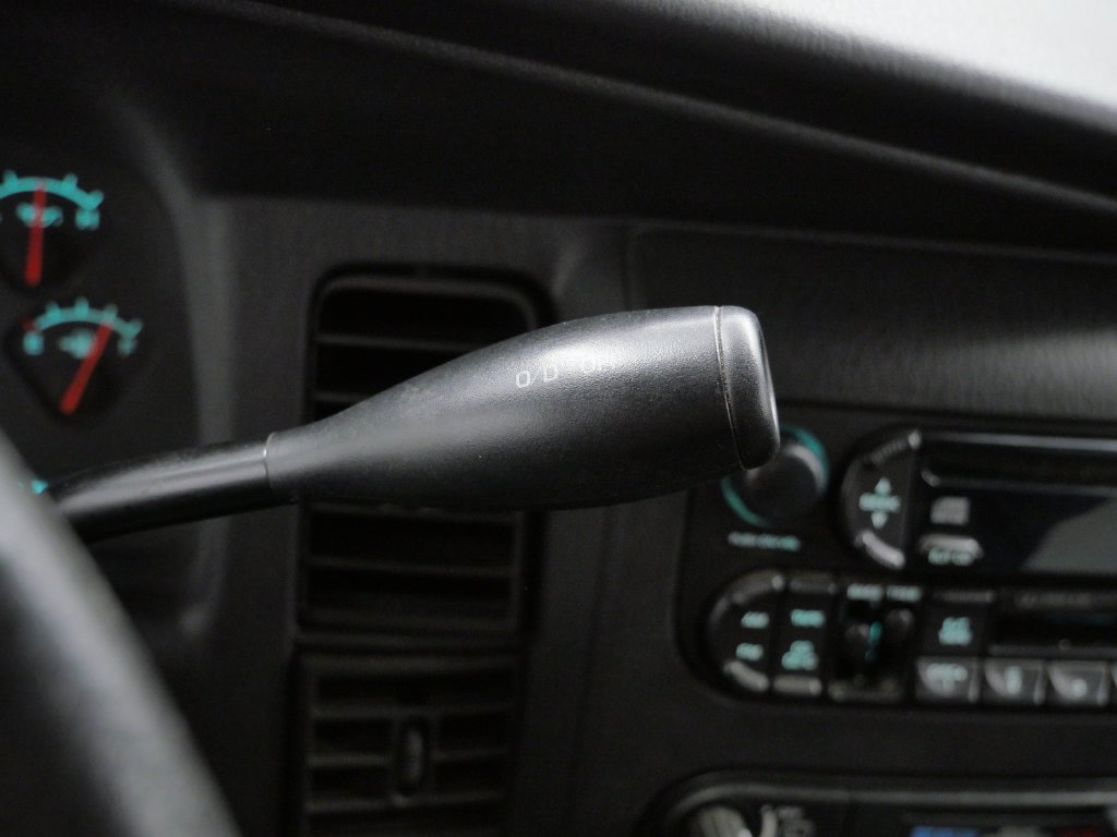 Used 2002 Dodge Durango Sport AWD/4WD image 26