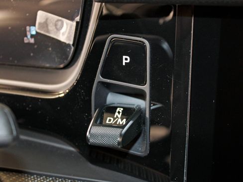 Used 2024 Porsche Cayenne S image 26