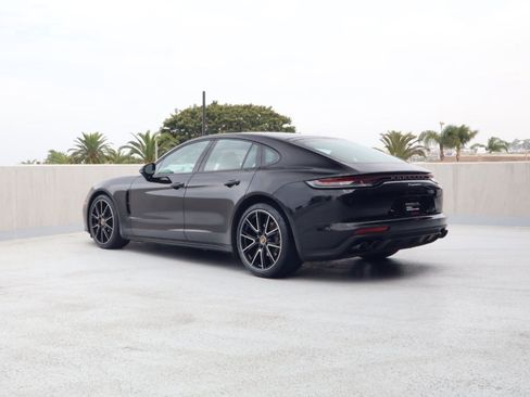Certified 2023 Porsche Panamera w/ Smoking Package RWD image 3