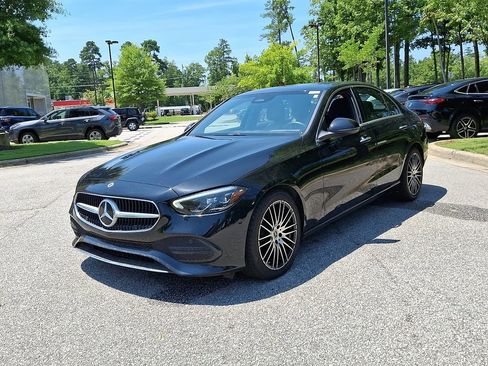 Used 2024 Mercedes-Benz C 300 4MATIC Sedan image 3