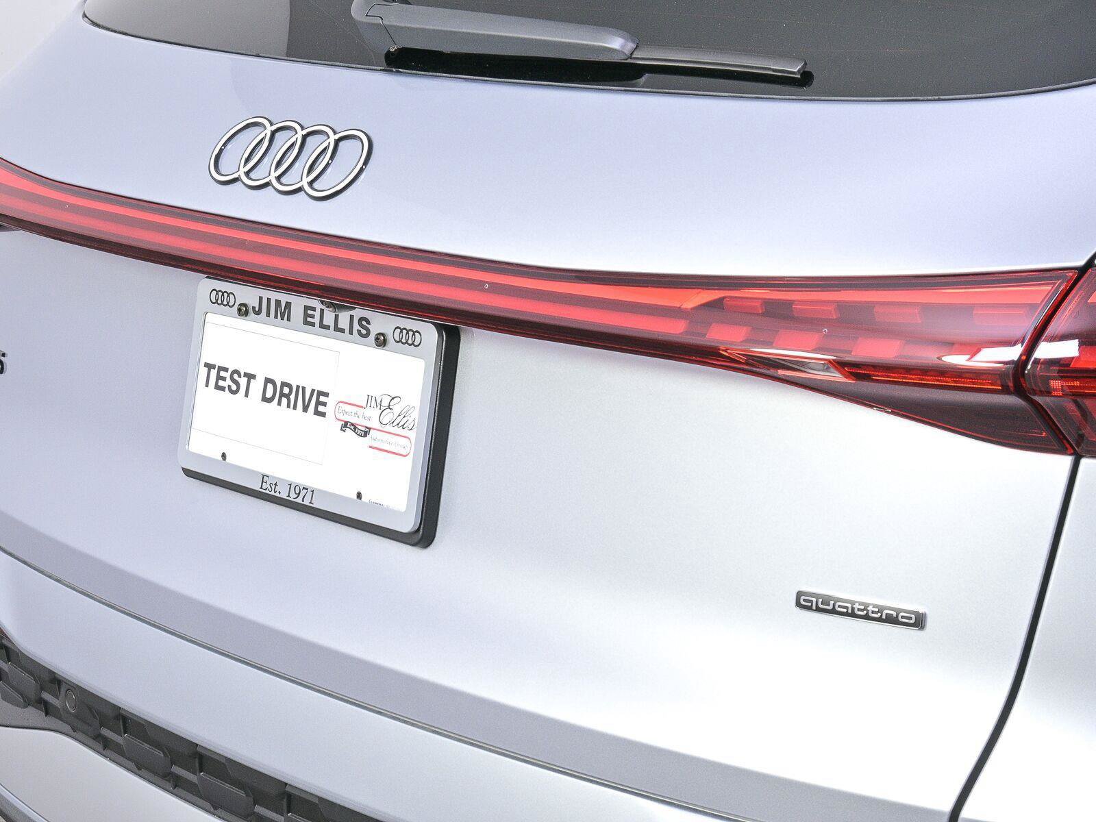 New 2026 Audi Q5 Premium AWD/4WD image 12