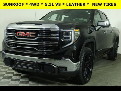 Used 2023 GMC Sierra 1500 SLT w/ SLT Convenience Package image 1